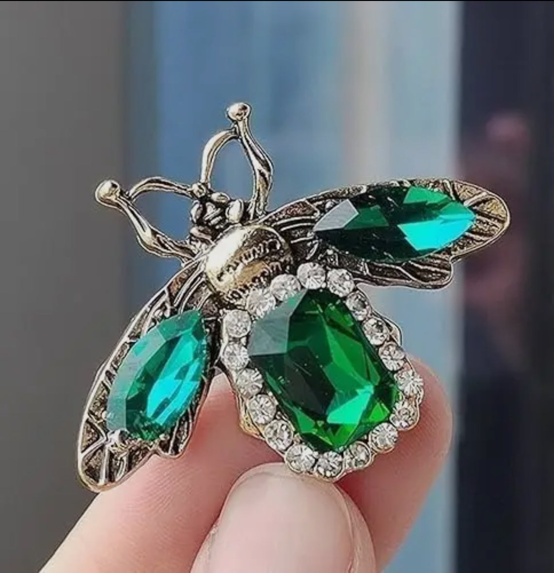 Vintage Glam Bee Brooch