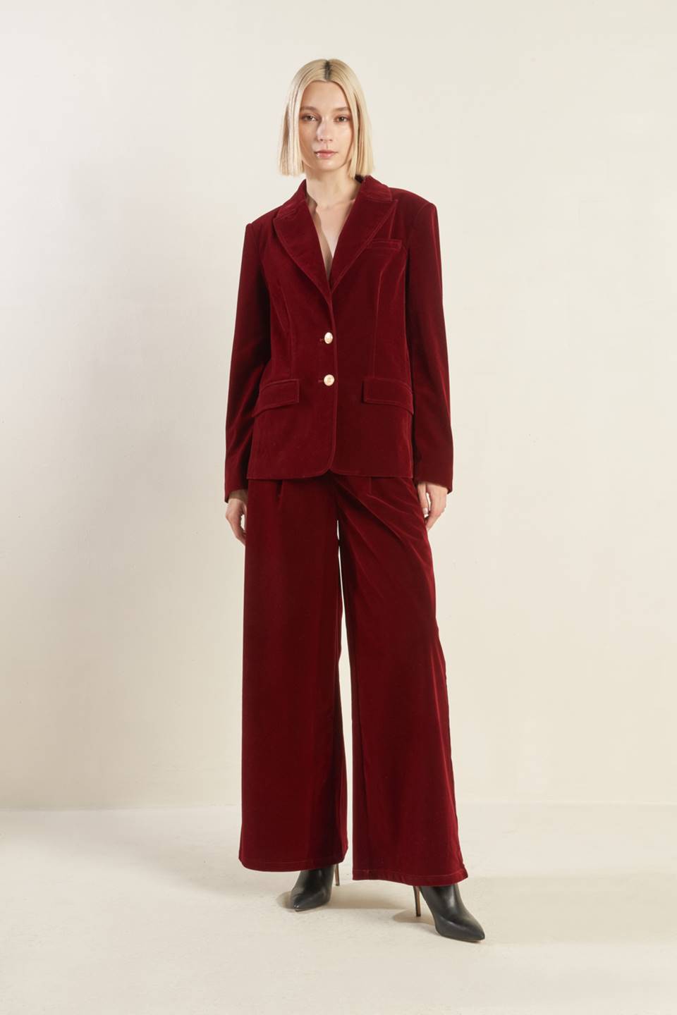 COY CHARM VELVET PANTS