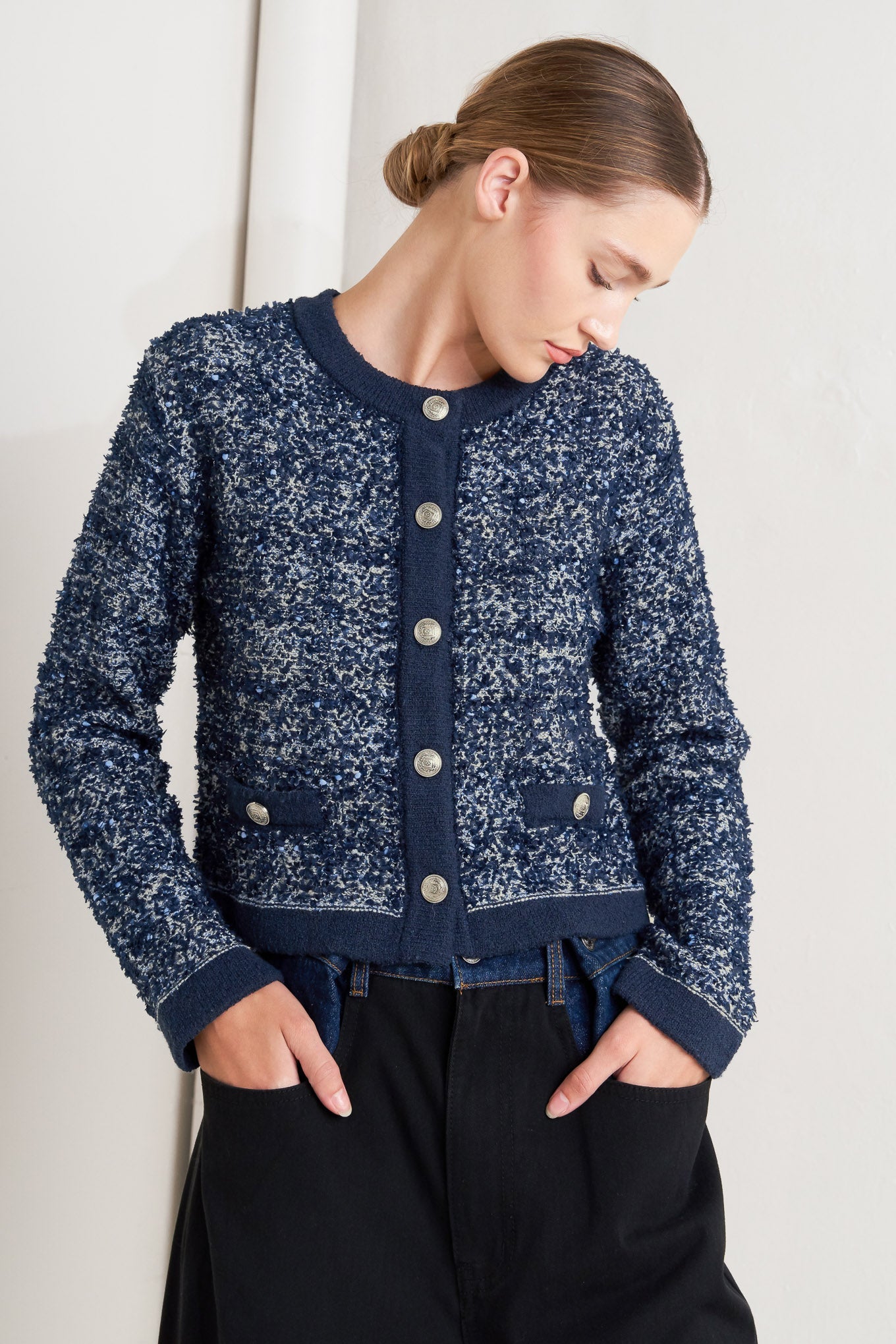 BOUTIQUE GLANCE SWEATER KNIT CARDIGAN