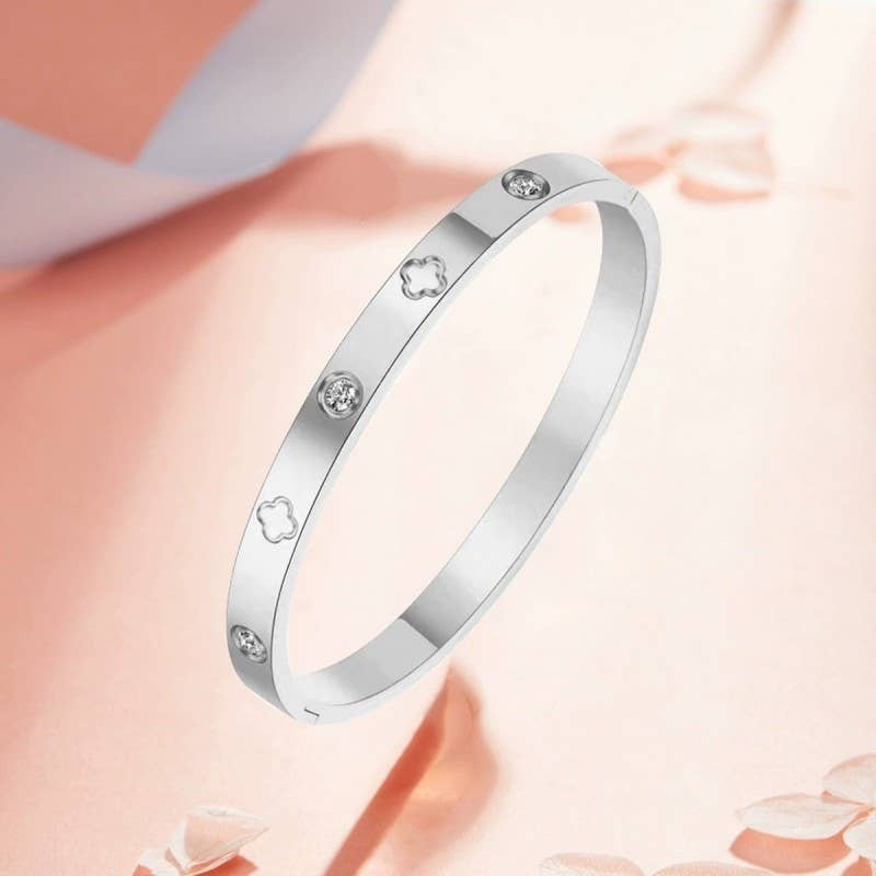 Silver Clover Rhinestone Bangle