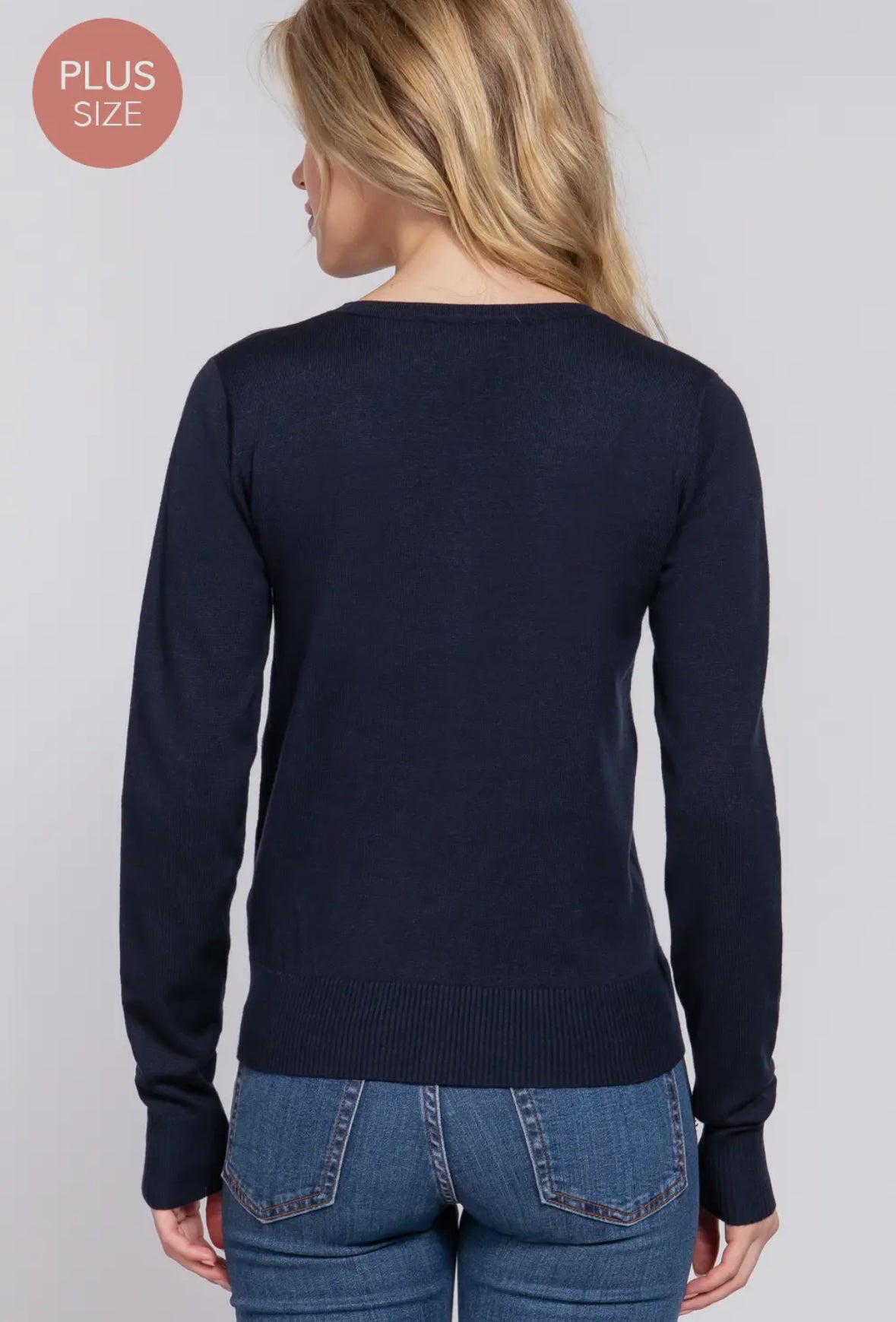 The Valentina Cardigan - Curvy