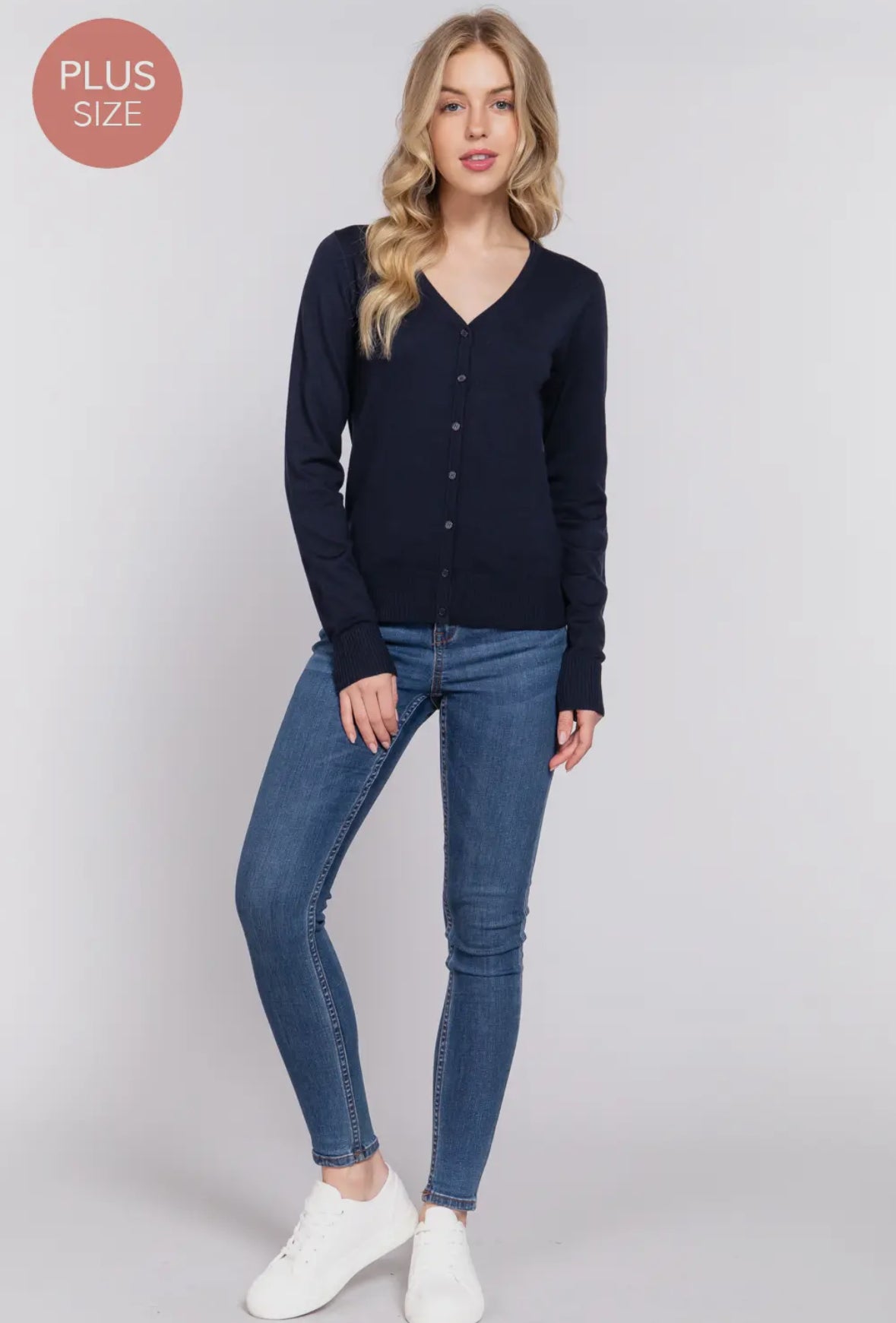 The Valentina Cardigan - Curvy