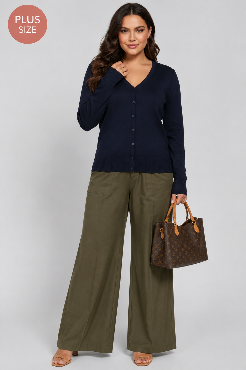 The Valentina Cardigan - Curvy