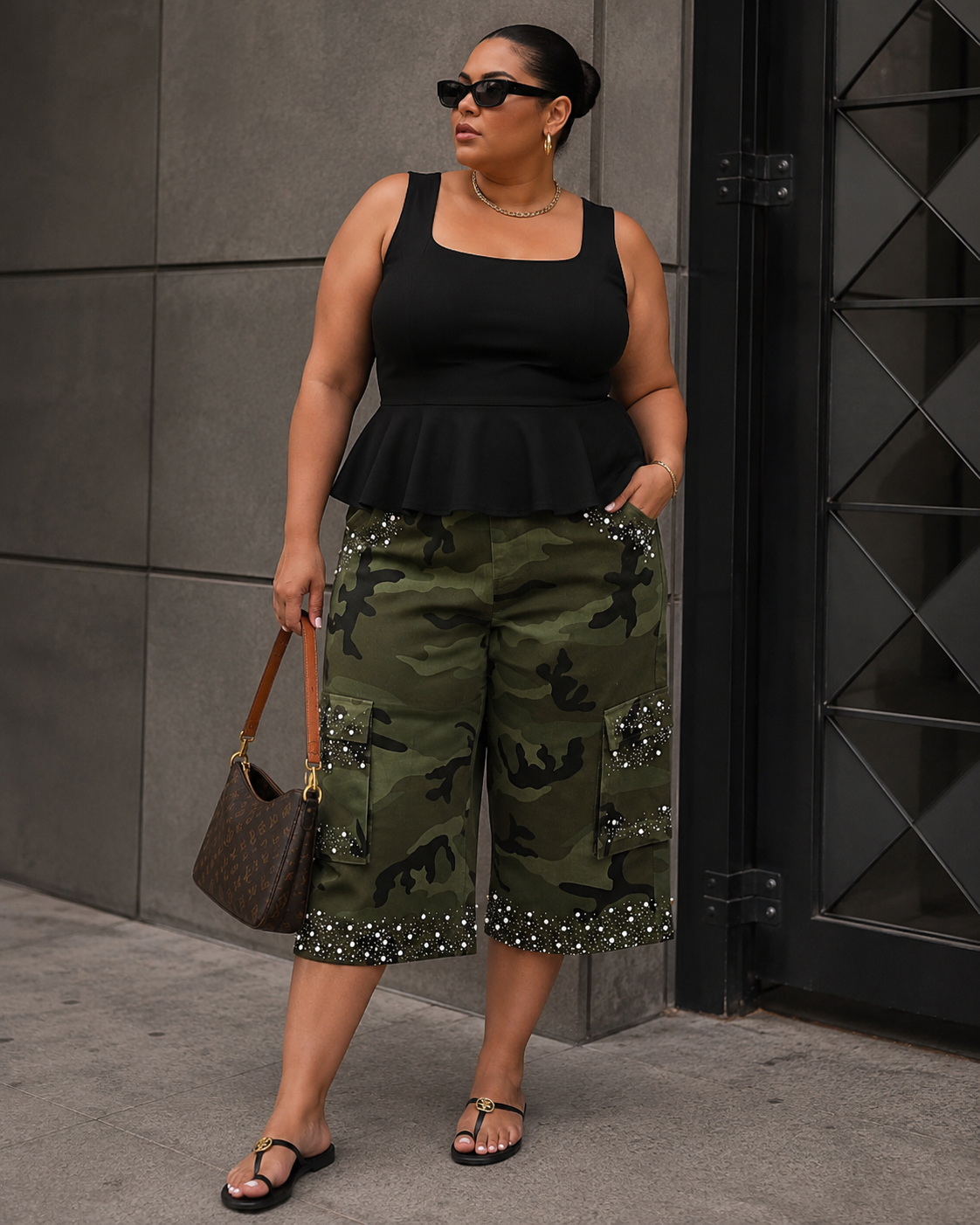 Curvy Pearl Embellished Camo Cargo Short