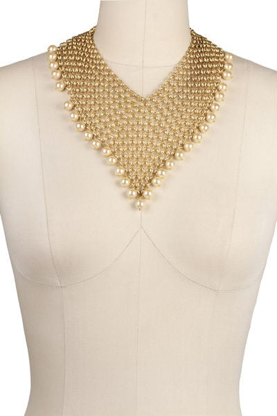 Mesh Gold Triangle Chain Necklace with Beige Pearl