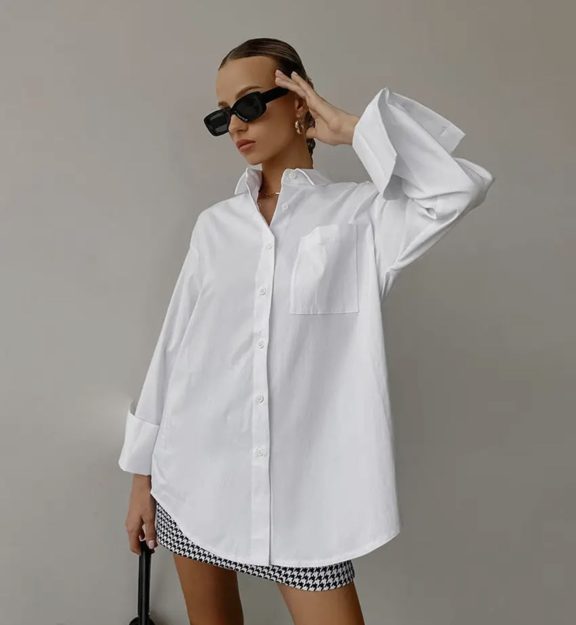 White Lapel Collar Button Down Shirt (Oversized Fit)